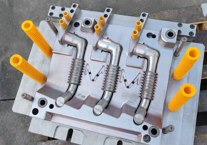 什么是橡胶模具